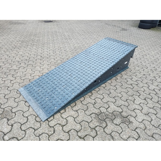 Auffahrrampe 2295 mm für Modulrampe 1.0 mit Auffahrschräge 11° Steigung 2295 x 800 x 500 mm 3 IMG_20231107_155400