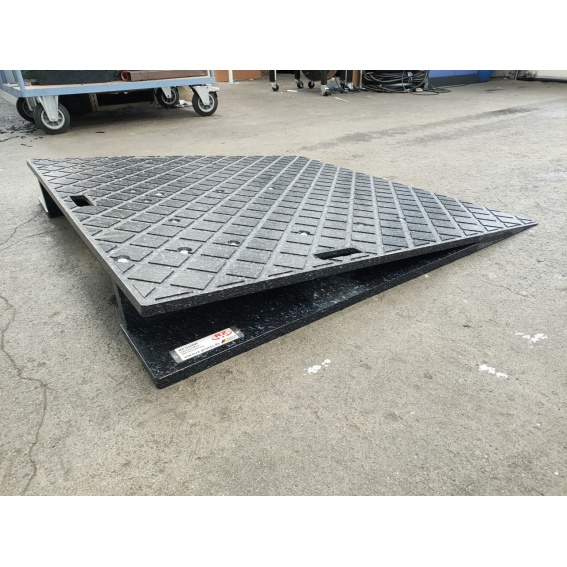 Rampe für Seecontainer , Verladerampe , 1100 x 1100 x 150 mm 6 IMG_20240209_122443