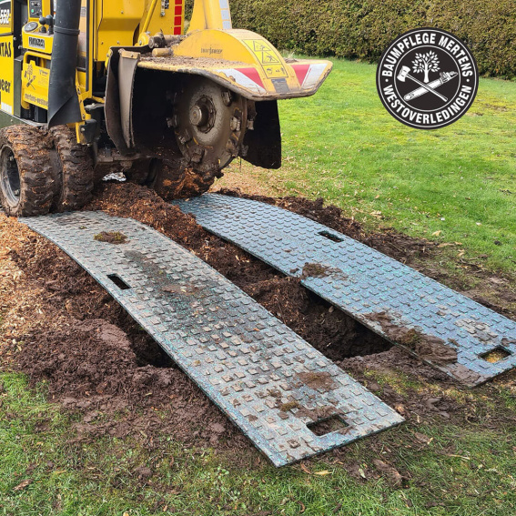 Mertens_Westoverledingen_Bodenschutzplatte1