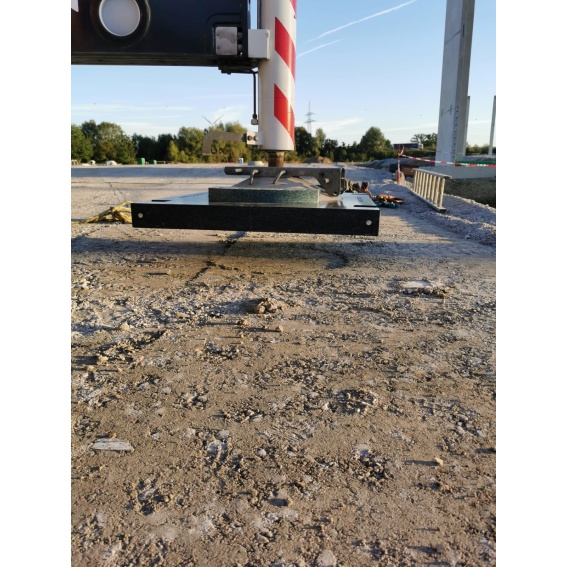 Stützplatte 1250x1000x100 für Demag AC 160 als Adapterplatte zu runder Originalstützplatte 4 WhatsApp Image 2022-10-14 at 15.24.03(3)