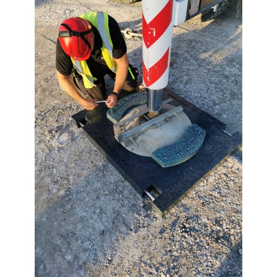 Stützplatte 1250x1000x100 für Demag AC 160 als Adapterplatte zu runder Originalstützplatte 3 WhatsApp Image 2022-10-14 at 15.24.03