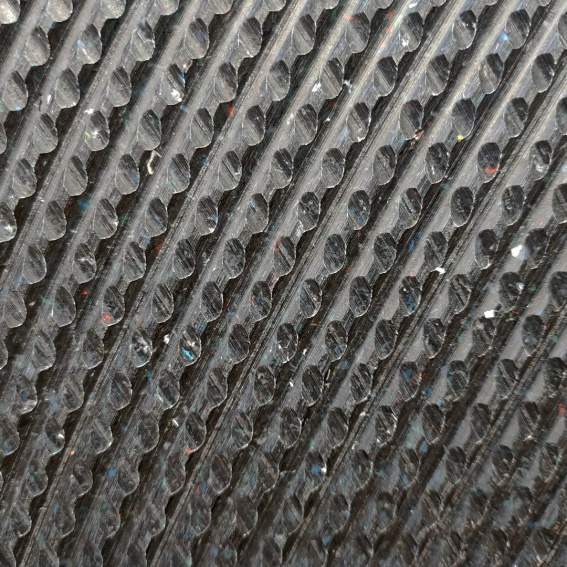 Robuste HDPE Fahrplatte mit beidseitiger Struktur | RZ GmbH